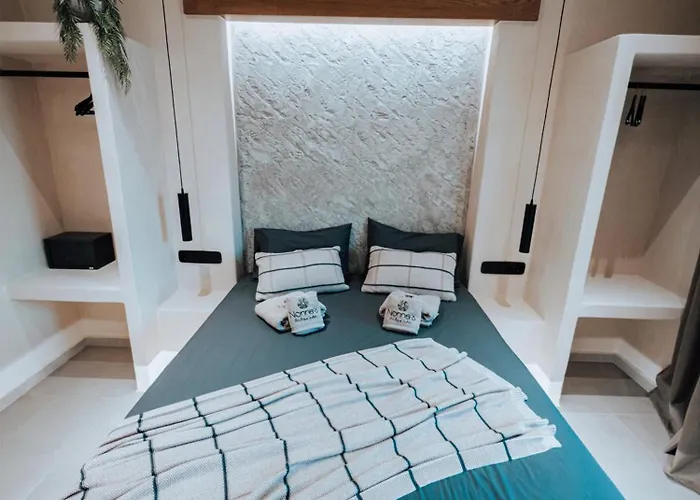 Nonna's 3* Naxos City