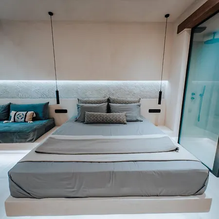 מלון דירות Nonna's 3*