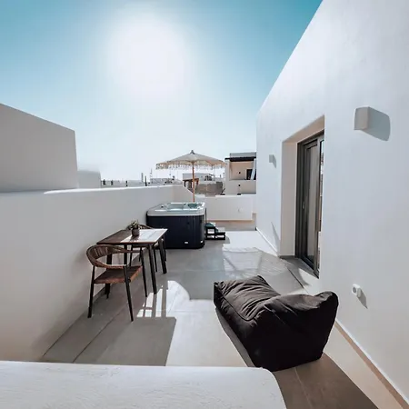 מלון דירות Nonna's 3*